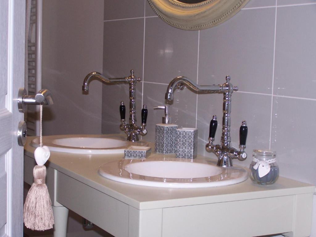 La Gentilhommiere Bed & Breakfast Chantepie Luaran gambar