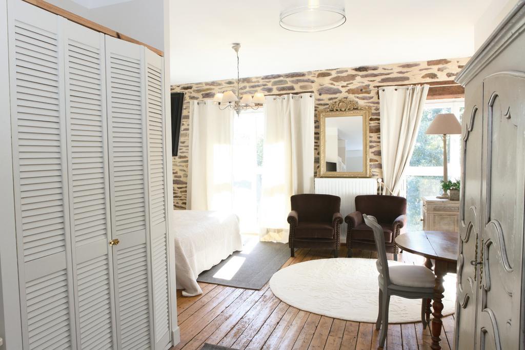 La Gentilhommiere Bed & Breakfast Chantepie Luaran gambar