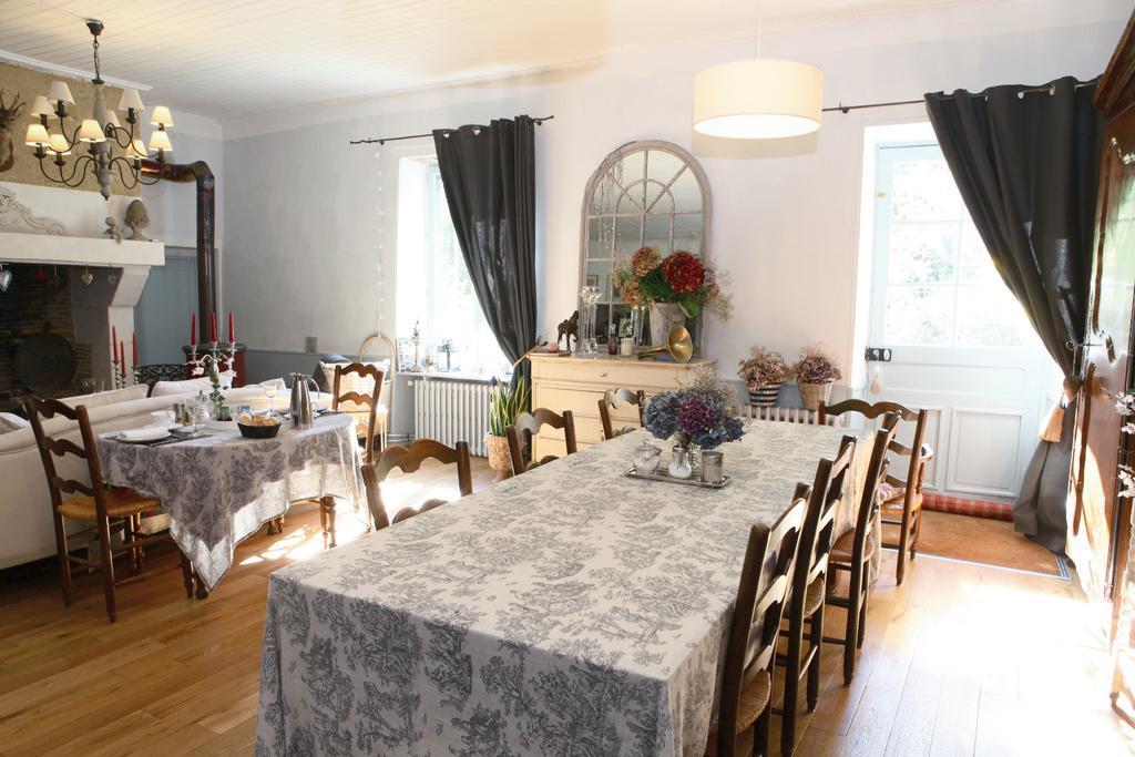 La Gentilhommiere Bed & Breakfast Chantepie Luaran gambar