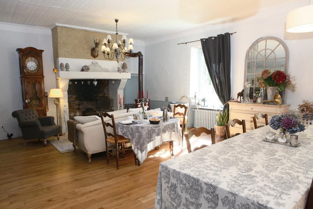 La Gentilhommiere Bed & Breakfast Chantepie Luaran gambar